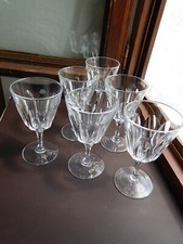 6 verres a vin anciens en cristal