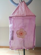 suspension /lustre en voile brodé garni de perles motif papillon et fleur coton 