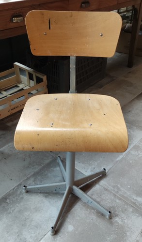 Chaise haute tournante - tournante, d