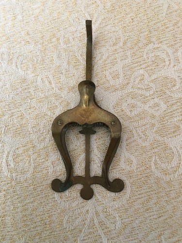 Ancien support porte-partition