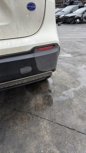 Pare choc arriere nissan - choc,