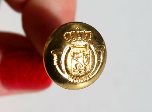 Rare bouton epingle - bouton, /