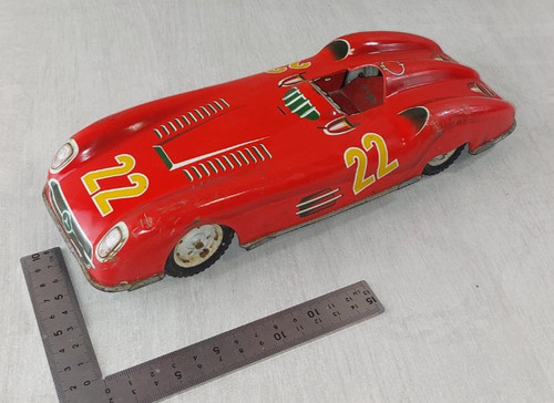 Ancienne voiture course - de,
