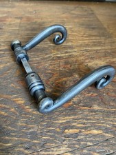 Anciennes poignées de porte en  métal , serrure ferrure clenche