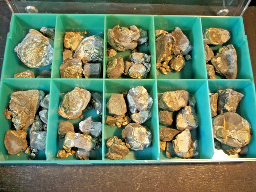 Minéraux coffret bleu - minÉraux., (3)