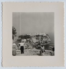 Vue, mer, homme regarde horizon - Photo vintage snapshot c. 1950