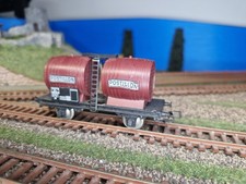 Wagon citerne essieux bi - essieux,