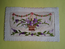 CARTE POSTALE BRODÉE A POCHETTE AVEC PETITE CARTE - PANIER DE FLEURS