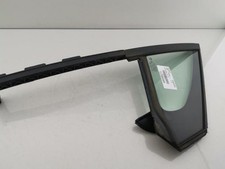 Custode avant droit (porte)