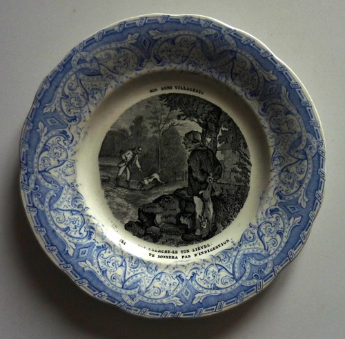 Assiette ancienne faïence