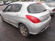 Fusee arriere gauche PEUGEOT