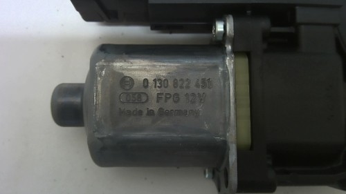 Moteur leve vitre - , avant