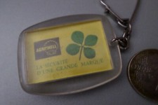 porte clé clef AGRISHELL SHELL engrais agricole agence Bordeaux trèfle 4 feuille