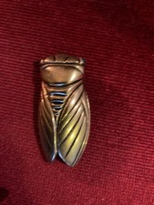 Bijou fantaisie broche signée