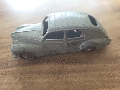 Dinky toy ancienne peugeot 203 - dinky,