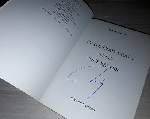 Livre signé marc levy - livre,