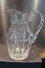 Broc, pichet,en cristal taillé de Bavière,collection ,eau ,jus de fruits