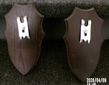 2 Ecussons de bois pour