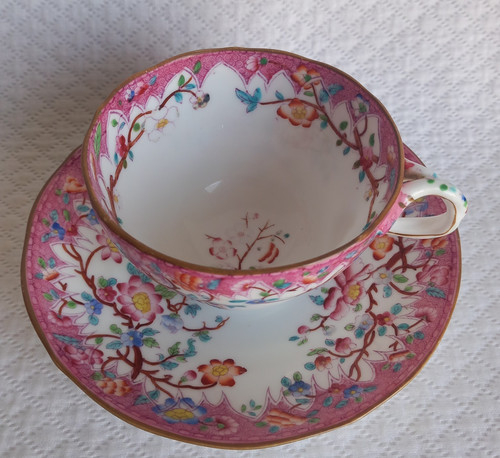 Tasse sous - et, sous-tasse