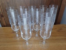 11 flutes à champagne en
