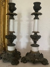 Ancien paire grands bougeoirs régule (imite bronze et opaline blanc Napoleon III