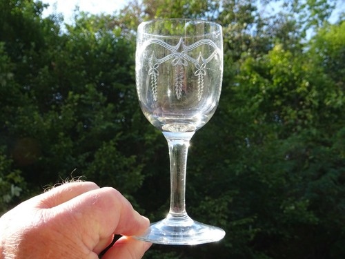 Verres pied en verre - 4,