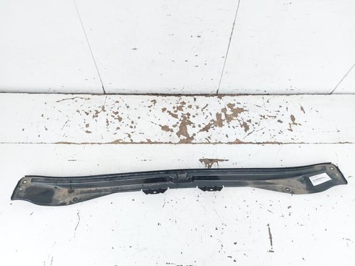 6681049351 grille gauche capot