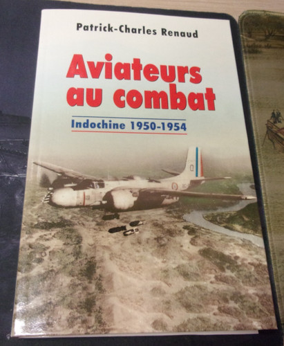 Livre aviateurs combat - combat, /