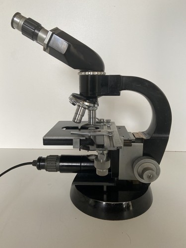 Ancien microscope binoculaire - ancien,