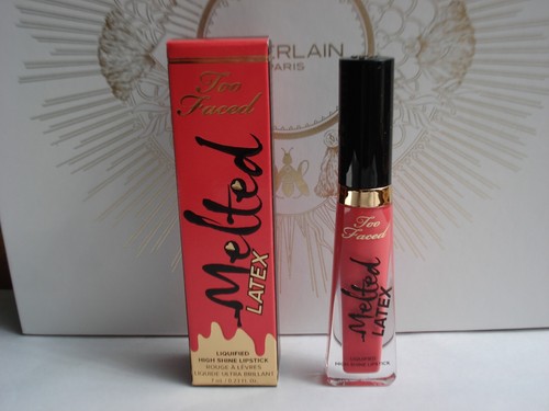 Rouge lèvres liquide - rouge,
