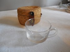 TASSE DE CURISTE EN VERRE gravé VICHY