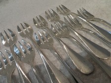 12 fourchettes à huitre métal argenté Ercuis baguette 14,3cm