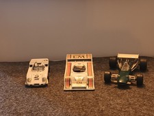 POLITOYS / CORGI - LOT DE 3 MINIATURES ( Lotus / Ford / Porsche )