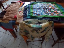 Lot de 13 Foulards en Soie et