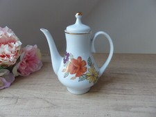 Petite cafetière en faience
