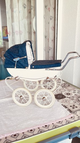 Ancien petit landau miniature - ancien,