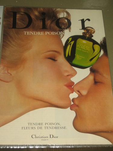 Publicité papier parfum - publicité,