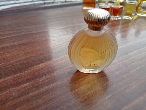 Miniature eau toilette nina - eau,