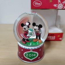 Boule à neige de Noël Mickey