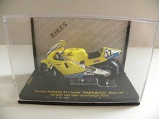 1/24 moto HONDA NSR500 n°17 KANEMOTO 2002