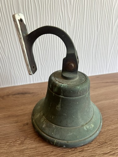 Cloche bronze - en,