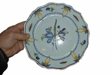 ASSIETTE  NEVERS   LA ROCHELLE  18e  signature à identifier  