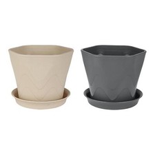 Pot de fleurs avec plateau