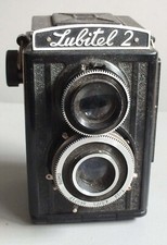 ANCIEN APPAREIL PHOTO LUBITEL 2 - MADE IN USSR- AVEC SA HOUSSE D ORIGINE *