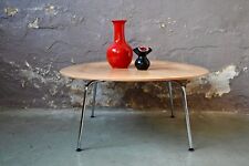 Table basse CTM Ray & Charles Eames pour le salon design vintage scandinave