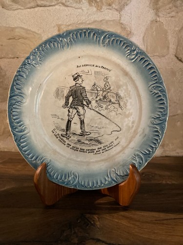 Assiette ancienne illustrée