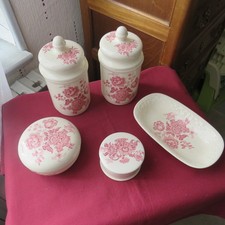 ensemble de toilette en faïence  royal Staffordshire modèle charlotte