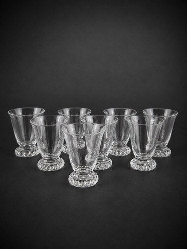 Lot verres à - 8,