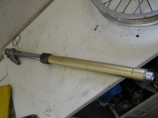 Bâton de fourche gauche