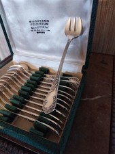 12 Fourchettes à Huîtres